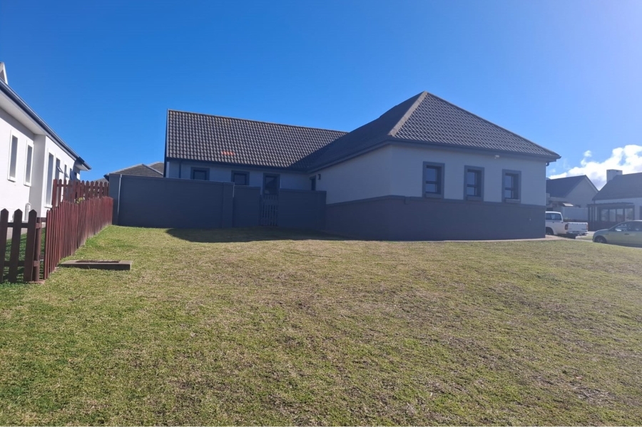 2 Bedroom Property for Sale in Blue Mountain Village Western Cape